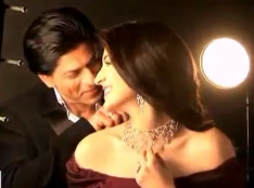 SRK ANUSHKA...